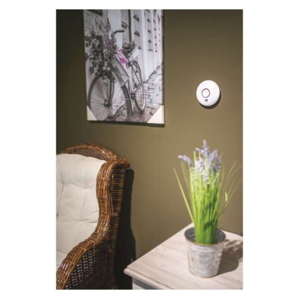 Emos Füstjelző hang- és fényjelzéssel, hálózatba köthető