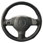 122075651_suzuki_swift_sx4_meretpontos_kormanyhuzat-2.jpg Suzuki Swift bőr kormányvédő – méretpontos, varrható kivitel fekete