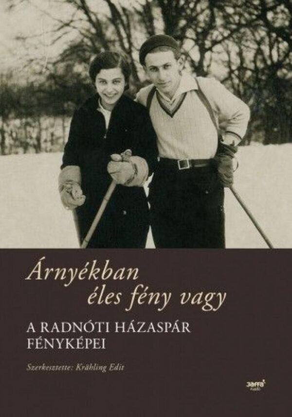 93099742_arnyekban_eles_feny_vagy_cover.jpg Árnyékban éles fény vagy