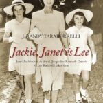 93189287_olnvztocvqd3l9yyntdjkksbceiwclxqggdvnpvd.jpg Jackie, Janet és Lee